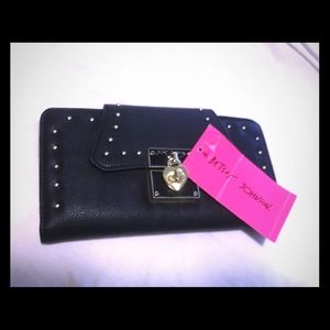 NWT Betsey Johnson Turn Lock Wallet